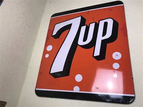dating 7up signs